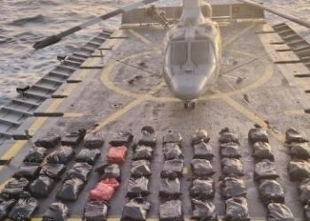 Primer decomiso en el mar de 2025. Armada de México incauta cocaína y combustible ilegal