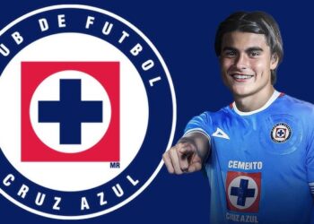 Luka Romero llegó a Ciudad de México para firmar contrato