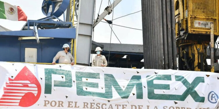 Pemex debe informar cuánto combustible envió a Cuba