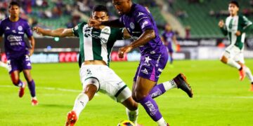 Santos respira con empate en Mazatlán