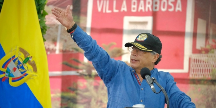 Cártel de Sinaloa es “el jefe actual” del ELN, asegura Petro