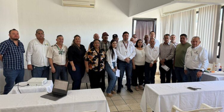 Choferes de Mazatlán se preparan para ofrecer un servicio de calidad con nueva capacitación