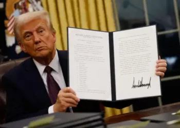 “Vale la pena el precio que haya que pagar”: Trump defiende aranceles contra México