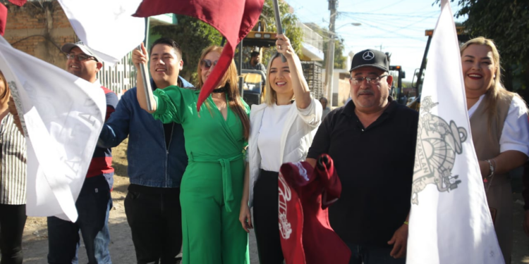 Con pavimentación en la Independencia, Estrella Palacios inicia Plan de Obras 2025