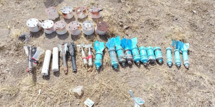 Aseguran 32 artefactos explosivos caseros en Sinaloa