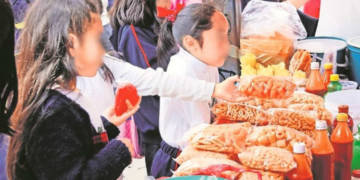 Adiós a comida chatarra en escuelas a partir de marzo; habrá censo de peso y talla