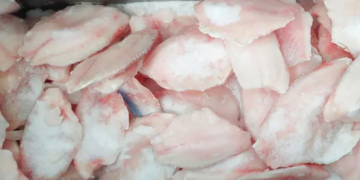 Riesgos de comprar pescado congelado y cómo evitarlos
