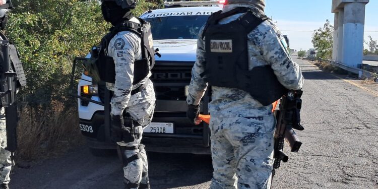 Encuentran cuerpo ejecutado en carretera estatal de Navolato a la Maxipista