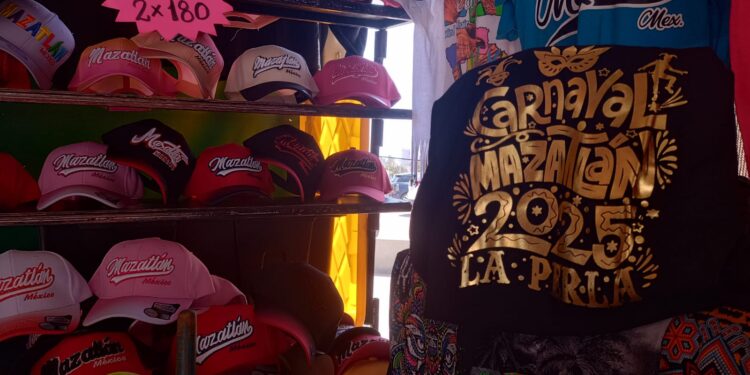 Locatarios del Acuario Mazatlán enfrentan caída en ventas mientras autoridades anticipan un Carnaval exitoso