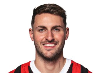 AC Milan anuncia la contratación del mexicano Santiago Giménez