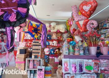Inician ventas de artículos para el 14 de febrero