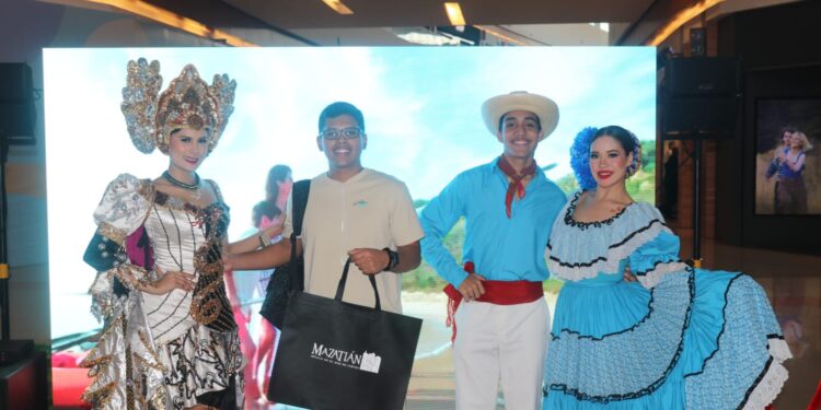 Inicia Sectur en Saltillo gira de promoción del Carnaval Internacional de Mazatlán