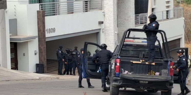 Vandalizan dos viviendas en la colonia Colinas de San Miguel, en Culiacán