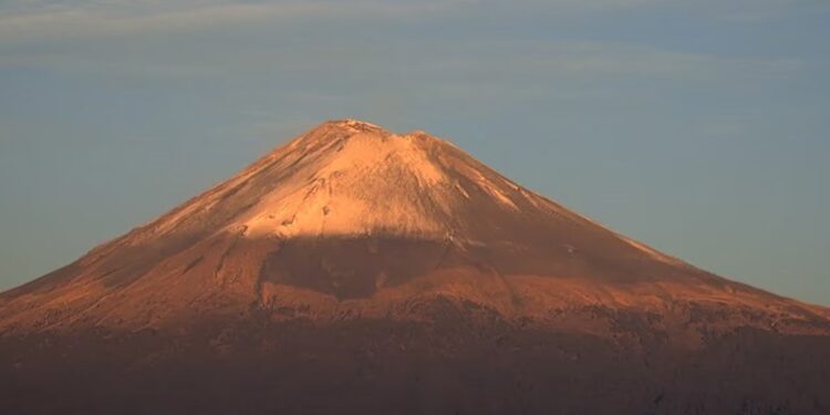 Popocatépetl suma 64 exhalaciones y más de tres horas de tremor este 23 de febrero