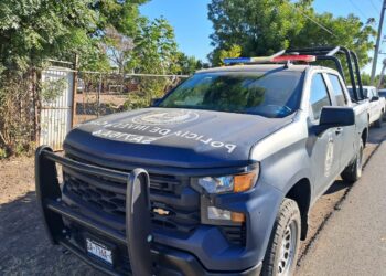 Ingresa al hospital una mujer herida de bala en Culiacán