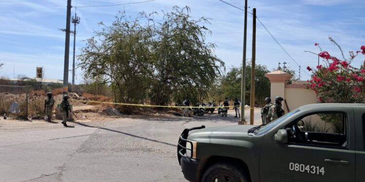 Aseguran camioneta baleada en la colonia Stanza Toscana En Culiacán