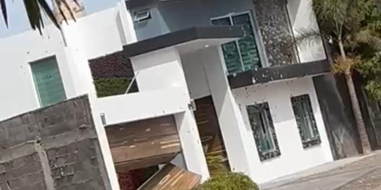 Atacan a balazos vivienda en la colonia Emiliano Zapata en Culiacán