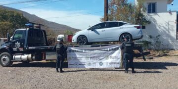 Recuperan vehículo robado en Culiacán tras reporte al 911