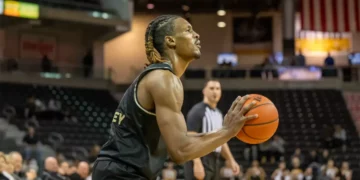 Keaton Hervey se une a Venados Basketball para la Temporada 2025