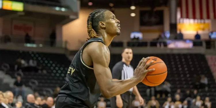 Keaton Hervey se une a Venados Basketball para la Temporada 2025