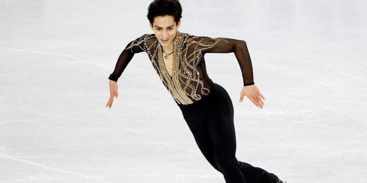 Donovan Carrillo inicia fuerte en Cuatro Continentes