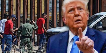 ‘Lo está volviendo loco que no estén deportando a más personas’, asegura fuente a NBC sobre Trump