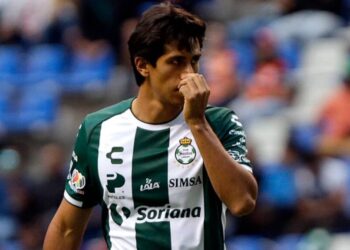 ¡No va más! Santos anuncia la baja definitiva de José Juan Macías