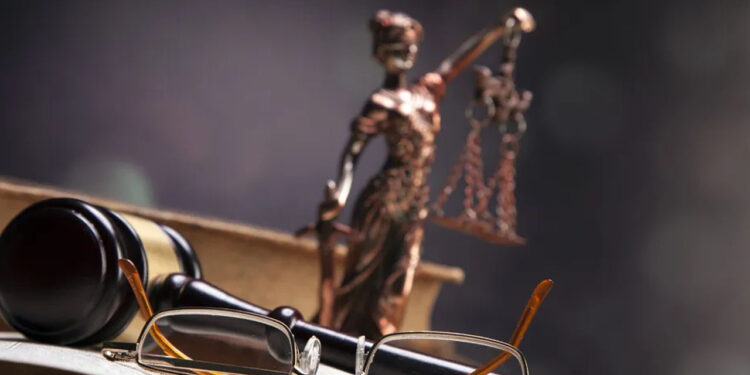 Colegio de Abogados denuncia la “demolición absoluta” del Poder Judicial