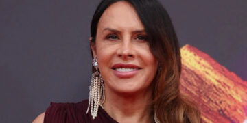 Karla Sofía Gascón asistirá a los Óscar con el respaldo de Netflix, afirma Variety