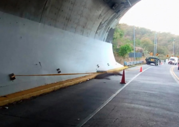 Hallan cuatro cuerpos en un túnel de la autopista Mazatlán-Durango, en Concordia