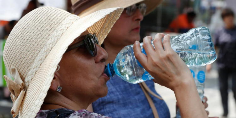 SMN prevé fuertes vientos, chubascos y clima caluroso en el país este 4 de marzo