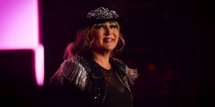 Destapan supuesta infidelidad de Alicia Villarreal a Cruz Martínez, la cantante reacciona