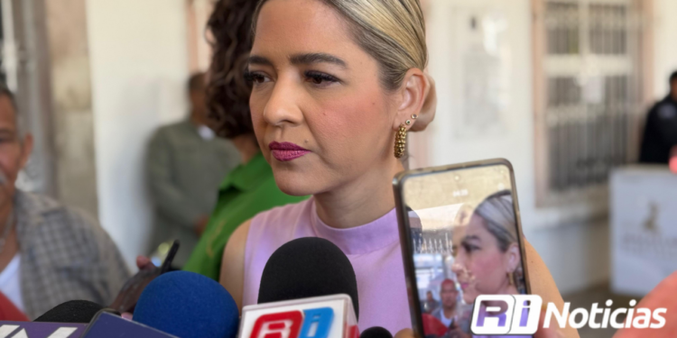 Alcaldesa confirma que Mazatlán tendrá más obras de pavimentación próximamente