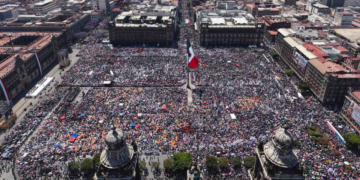 Sheinbaum descarta acarreados en la asamblea del Zócalo de la CDMX