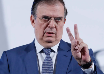 Ebrard viaja por quinta ocasión a EE.UU. para evitar aranceles a México