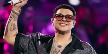 Eduin Caz reacciona a las amenazas con narcomanta que orillaron a Grupo Firme cancelar show en Mazatlán: “No debemos nada”