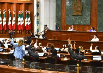 Congreso de Sinaloa aprueba reforma que apoya a jóvenes con beca laboral