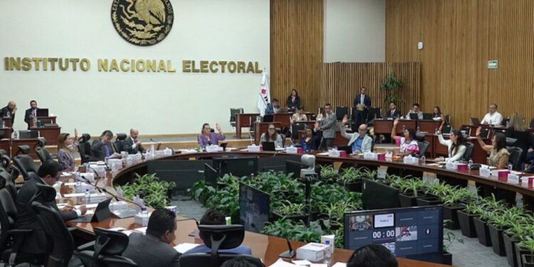 INE prohíbe a gobierno uso de recursos para promover elección judicial