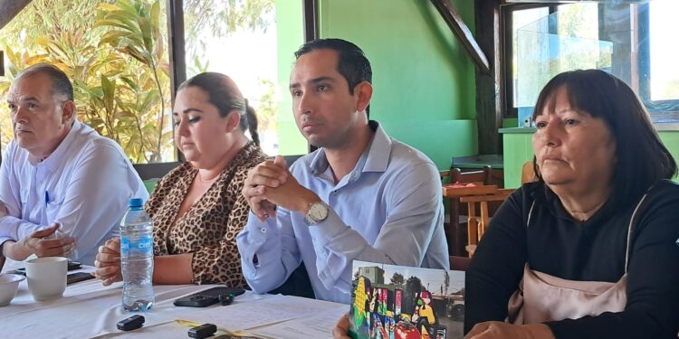 Abandono y falta de apoyo municipal afectan a Villa Unión