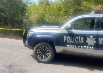 Encobijado y en avanzado estado de descomposición, localizan el cuerpo de un hombre en Navolato