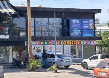 Guardia Nacional asegura presunto dispensario en el sector Barrancos en Culiacán