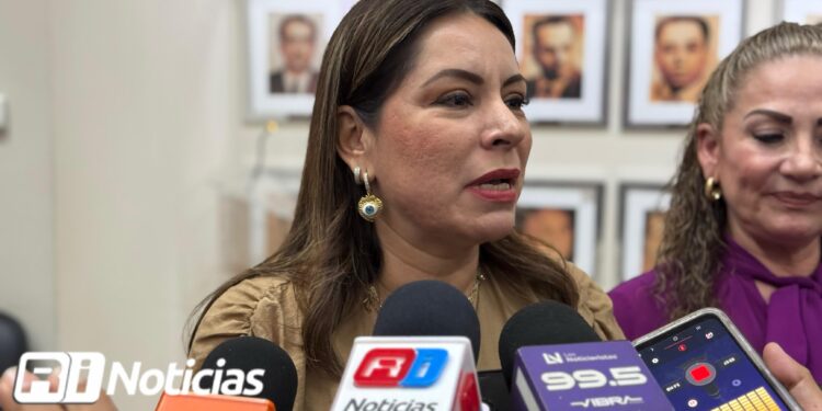 Por ola de violencia en Mazatlán, Wendy Barajas propone módulo de atención psicológica gratuita