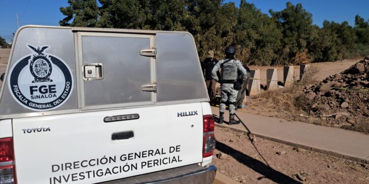 Localizan a dos hombres asesinados en Punta Azul, Culiacán
