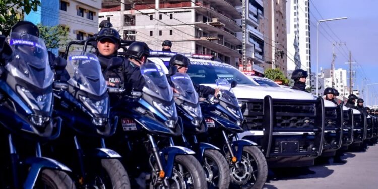 Policía de Mazatlán activa operativo especial contra motociclistas