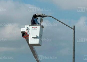 Gobierno de Mazatlán buscará “iluminar” Santa Fe con nuevas lámparas led