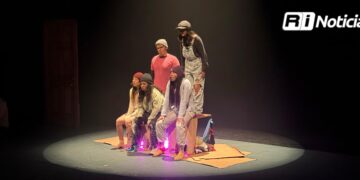 Alumnos se “sumergen” en las Artes de Mazatlán en el Ángela Peralta