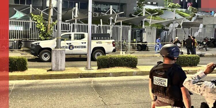 Matan a balazos a empleado del IMSS en Acapulco; ataque ocurrió frente al centro médico
