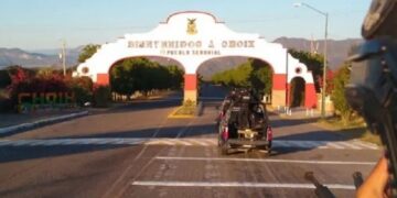 Habitantes de Choix se refugian en los cerros tras enfrentamientos con drones y explosivos