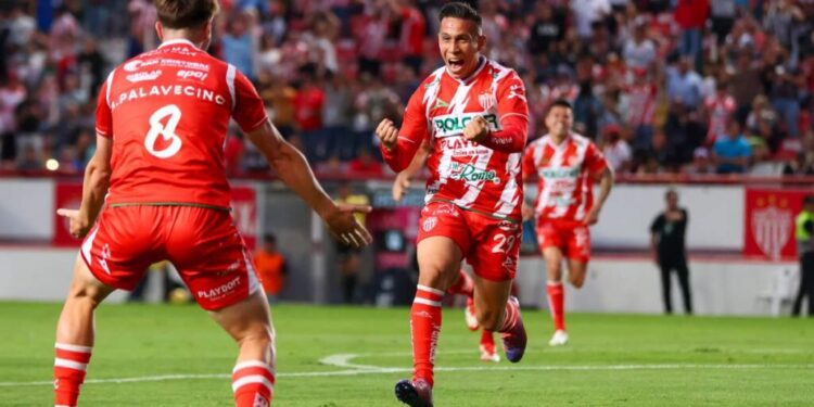 Necaxa mantiene su gran paso y busca la Liguilla directa en el Clausura 2025