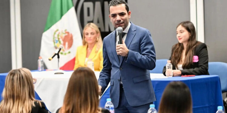 Fue la 4T quien ‘pateó el bote’ para que iniciativa contra el nepotismo entré hasta el 2030: José Elías Lixa